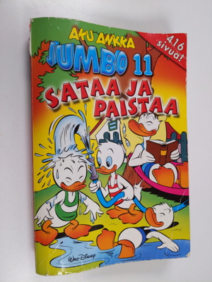 Jumbo 11 : Sataa ja paistaa