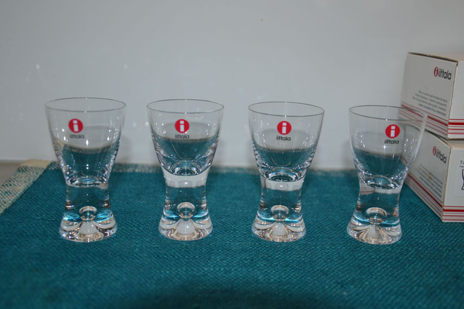 Iittala Tapio snapsilasit / ryyppylasit 4 kpl