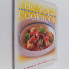 The yoga cookbook : vegetarian food for body and mind : r... - pikkukuva 1