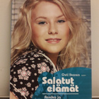 Salatut Elämät- Annika ja Amerikan Unelma (Ikonen,kirja) - pikkukuva 1