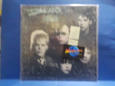 DINGO - PYHÄ KLAANI M-/M- FIN - 86 LP