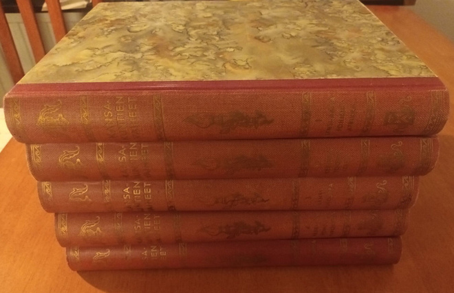 Kansakuntien vaiheet 1-5, Wsoy 1950-1953, 1.p., 2 kuvaa
