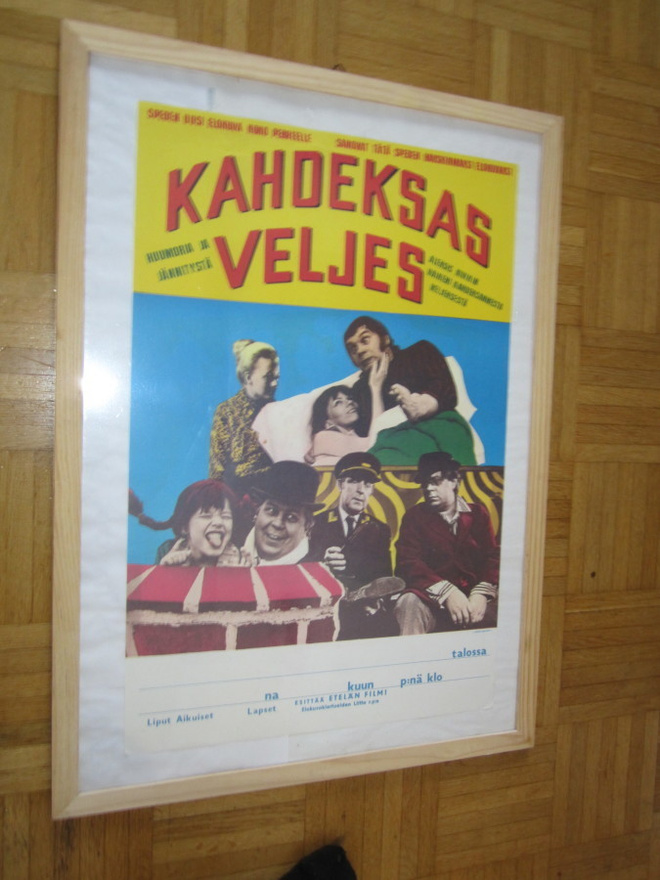 kahdeksas veljes elokuvajuliste. SPEDE,SIMO. VESKU YM