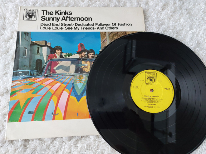 The Kinks - Sunny Afternoon