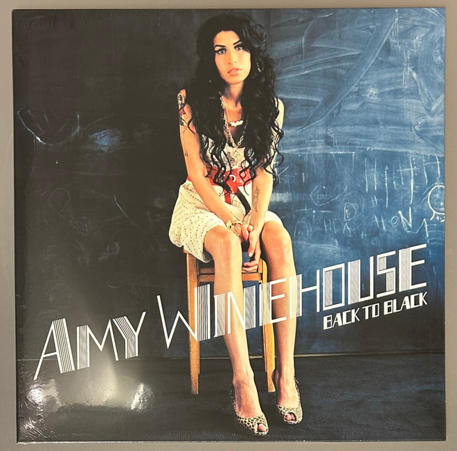 AMY WINEHOUSE: Back To Black - LP, uusi