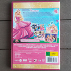 DVD: Barbie Prinsessakoulu (2011) - pikkukuva 2