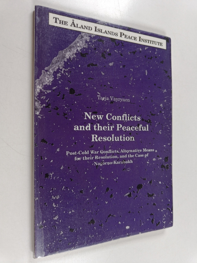 Tarja Väyrynen : New conflicts and their peaceful resolut...