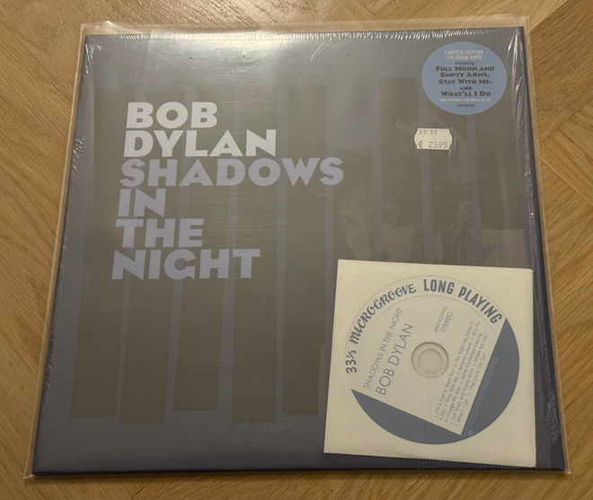 Bob Dylan – Shadows In The Night (HUIPPULAATU LP + CD)
