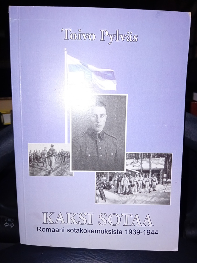 Pylväs  : Kaksi sotaa ( SIS POSTIKULU  )