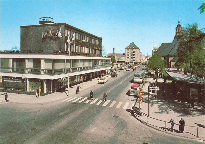 LAPPEENRANTA: Valtakatu-kauppakatu risteys. 