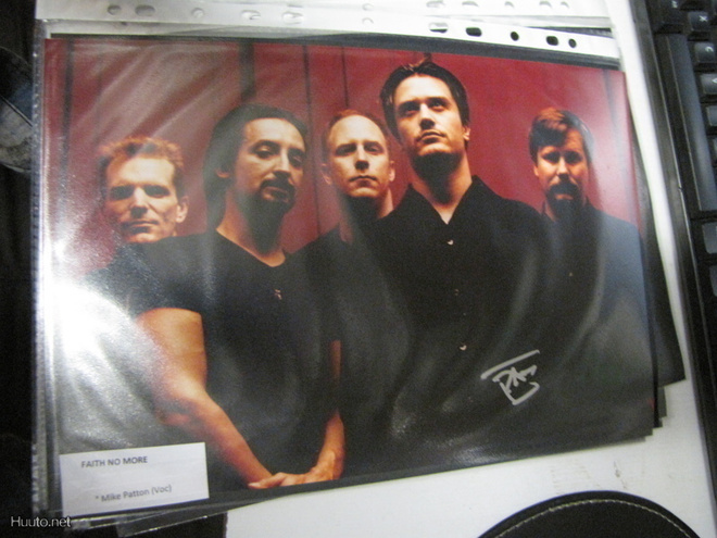 FAITH NO MORE PROMOKUVA PATTONIN NIMMARILLA