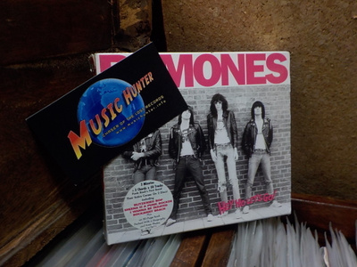 RAMONES - ANTHOLOGY - HEY HO LET'S GO 2CD +
