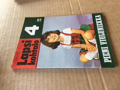 LAPSIKOHTALO LEHTI 4/1978 HIENO