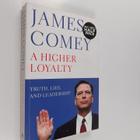 James Comey : A higher loyalty : truth, lies, and leadership - pikkukuva 1