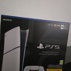 Uudenveroinen PlayStation 5 Slim Digital Edition (825 Gt) - pikkukuva 1