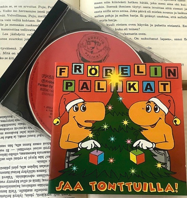 Fröbelin Palikat - Saa tonttuilla! (CD)