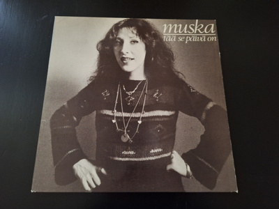 MUSKA - TÄÄ SE PÄIVÄ ON (  LP VINYYLI  )