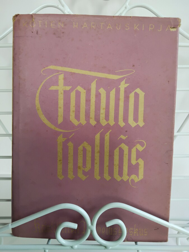 Taluta tielläs - kotien hartauskirja (sid.)