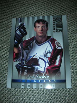 Donruss studio 23 Joe Sakic