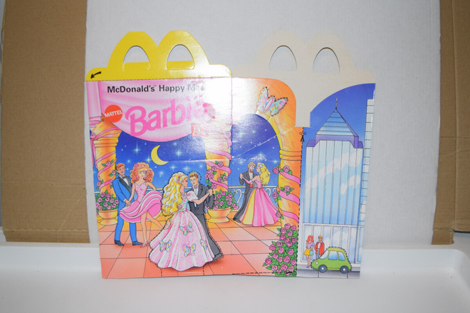 Mcdonald's happy meal laatikko x2