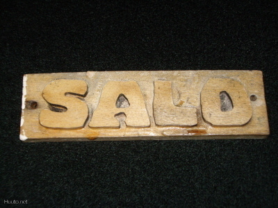 SALO -sukunimikyltti  puuta 5x17cm