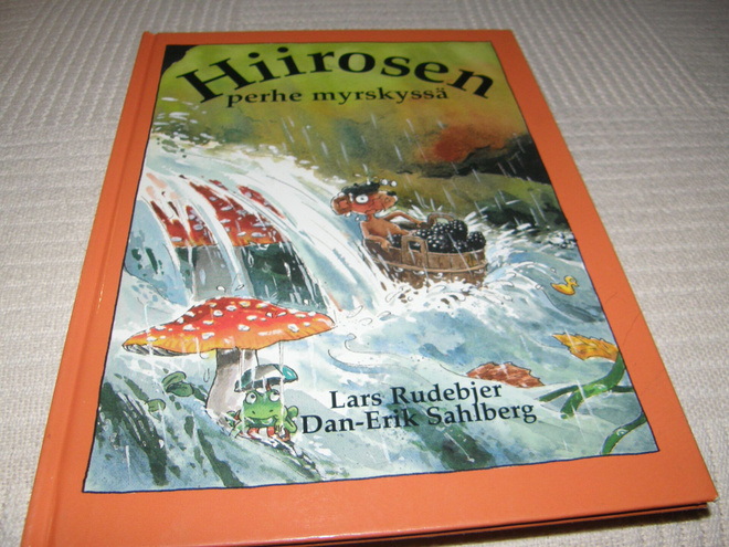 Rudebjer - Sahlberg Hiirosen perhe myrskyssä