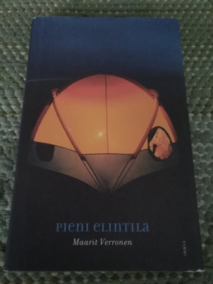 Maarit Verronen: Pieni elintila