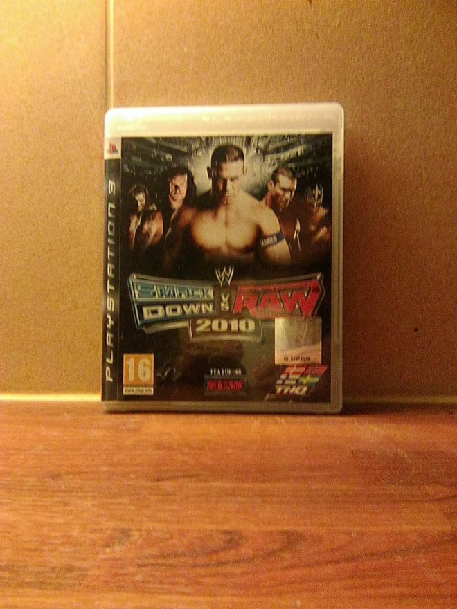 PS 3: WWE SMACKDOWN VS RAW 2010 (CIB)