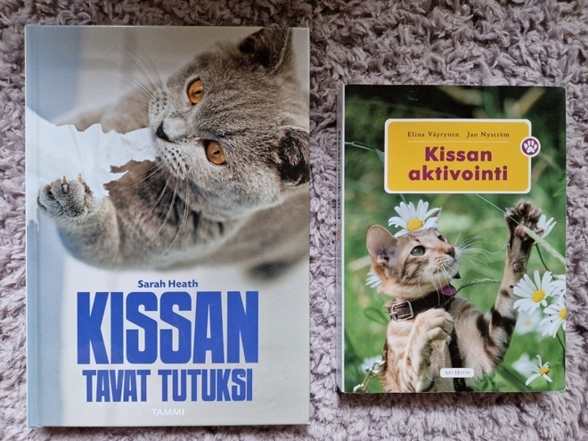 Kissan Aktivointi ja kissan tavat tutuiksi .2 kissa kirjaa