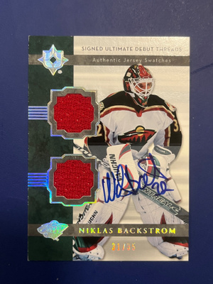 06-07 ultimate Niklas Backstrom /35 DJ-NB