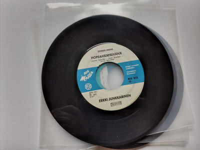 7" Erkki Junkkarinen