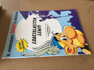 ASTERIX LUAKSOLAESTEN LEMPI AETOO SAVVOO HYVÄ