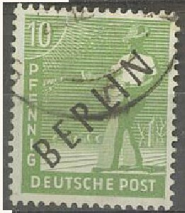Berlin Mi 4 o