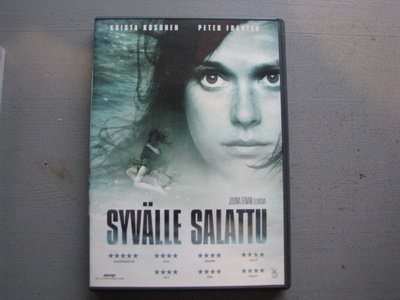 SYVÄLLE SALATTU ( Krista Kosonen )