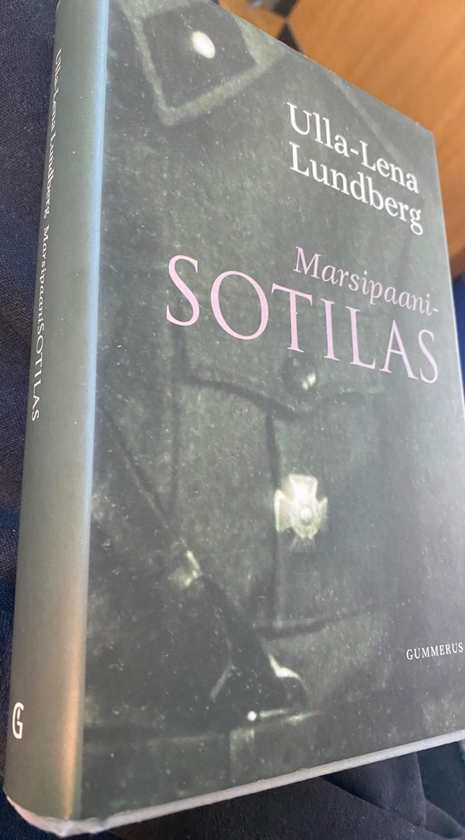 Ulla-Lena Lundberg: Marsipaanisotilas