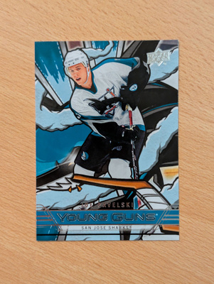2024-25 Upper Deck Joe Pavelski Young Guns Renewed