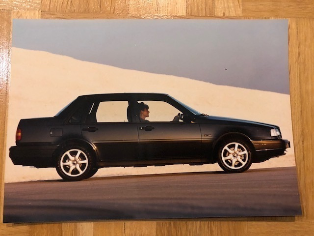 Lehdistökuva Volvo 440 / Volvo 460