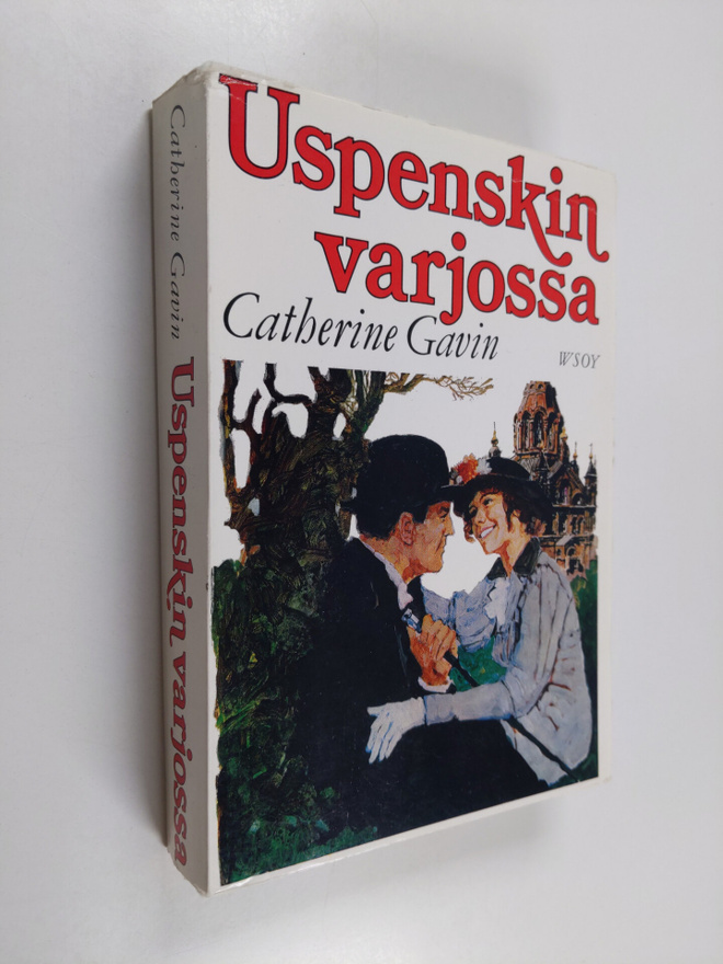 Gatherine Gavin : Uspenskin varjossa