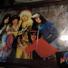 HANOI ROCKS TAULU KAHDELLA NIMMARILLA (W) - pikkukuva 1