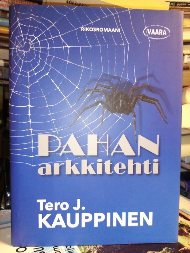 Kauppinen : PAHAN ARKKITEHTI ( SIS POSTIKULU )