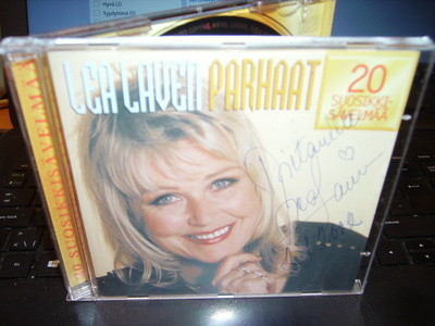 CD : Lea Laven : Parhaat ( signeerattu ! ) SIS.PK !