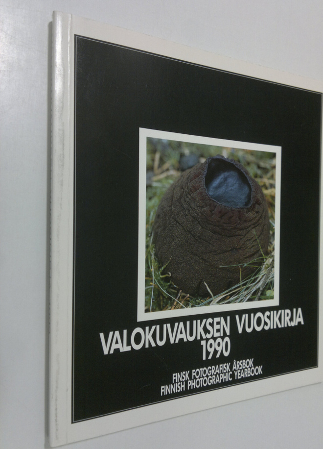 Valokuvauksen vuosikirja 1990