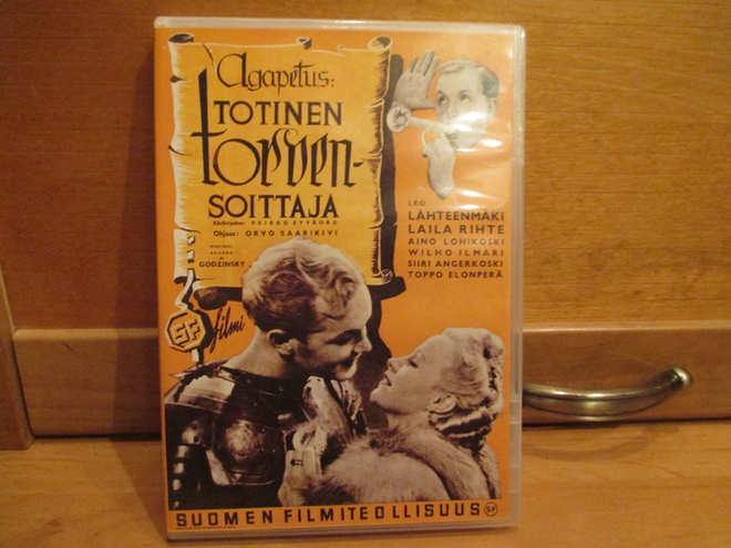 TOTINEN TORVENSOITTAJA/LEO LÄHTEENMÄKI,LAILA RIHTE