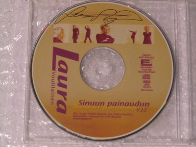 Laura Voutilainen • Sinuun Painaudun CD-Single