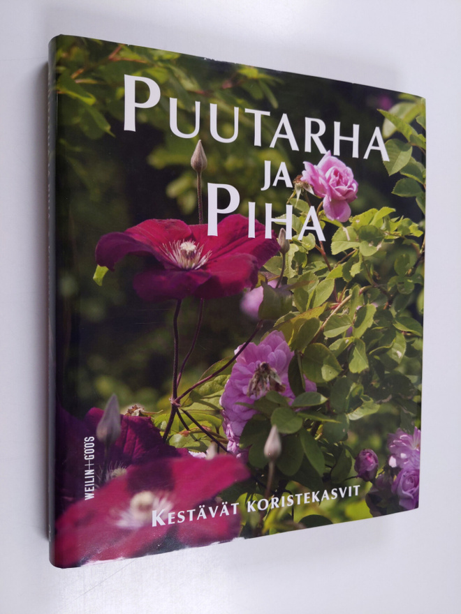 Irmeli (toim.) Anttiroiko : Puutarha ja piha 3 : Kestävät...