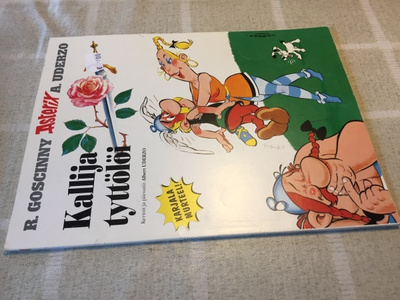 ASTERIX KALLIJA TYTTÖLÖI KARJALA MURTEEL HYVÄ