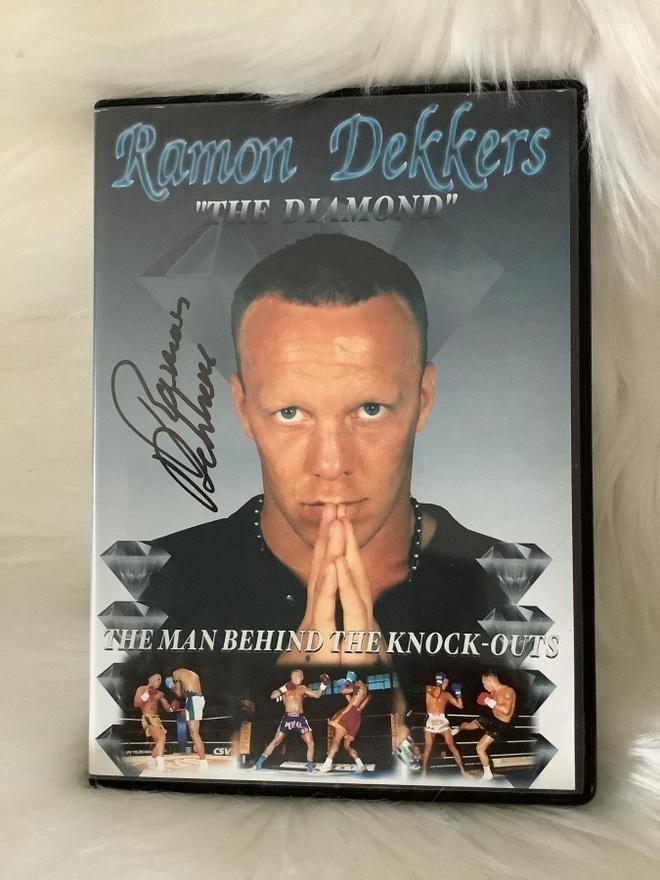 RAMON DEKKER’S – THE MAN BEHIND THE KNOCK-OUTS (NIMMARILLA)