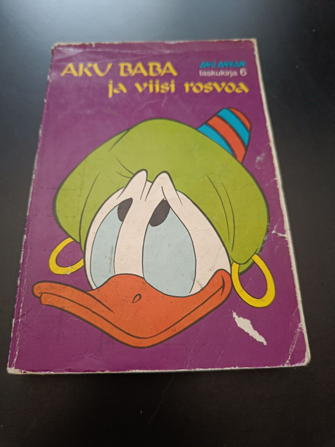 Aku Ankan taskukirja 6 ensimmäinen painos