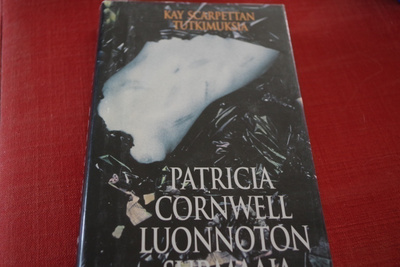 Patricia Cornwell: Luonnoton surmaaja (1998)