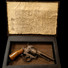 Superharvinainen Memento Mori – kokonaisuus ”Law & Violence” - pikkukuva 4